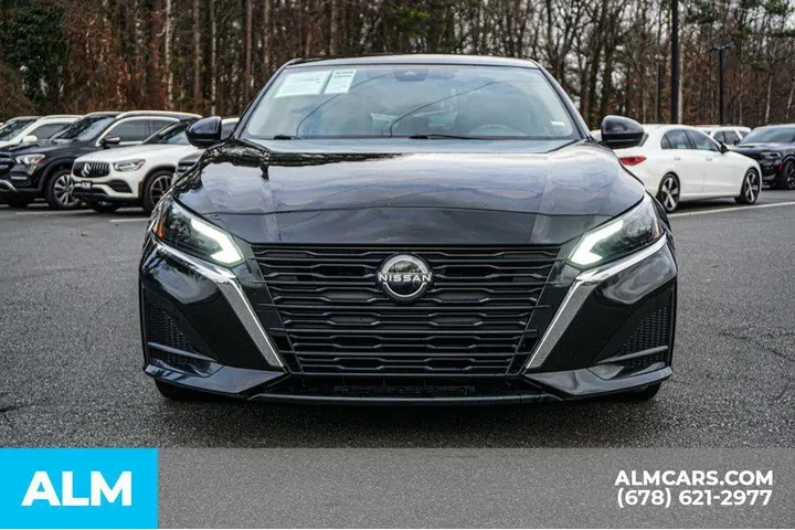 $17920 : Nissan Altima 2023 2.5 SV 4d image 8