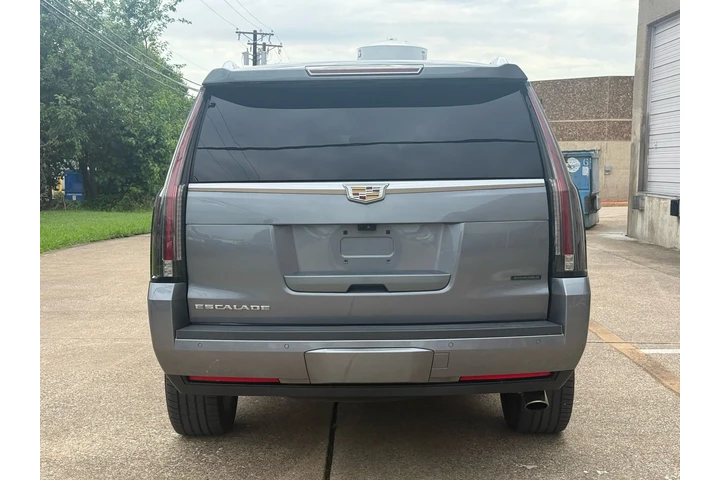 $33996 : 2019 Escalade Premium Luxury image 3