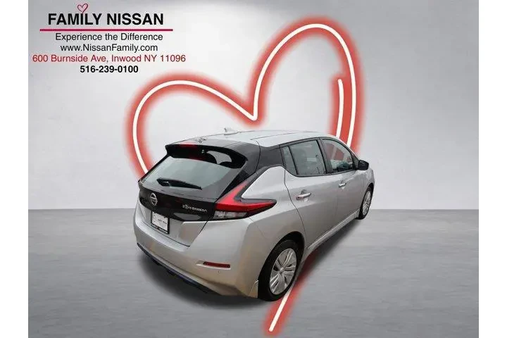 $8785 : Nissan LEAF 2022 S 4dr Hatch image 3