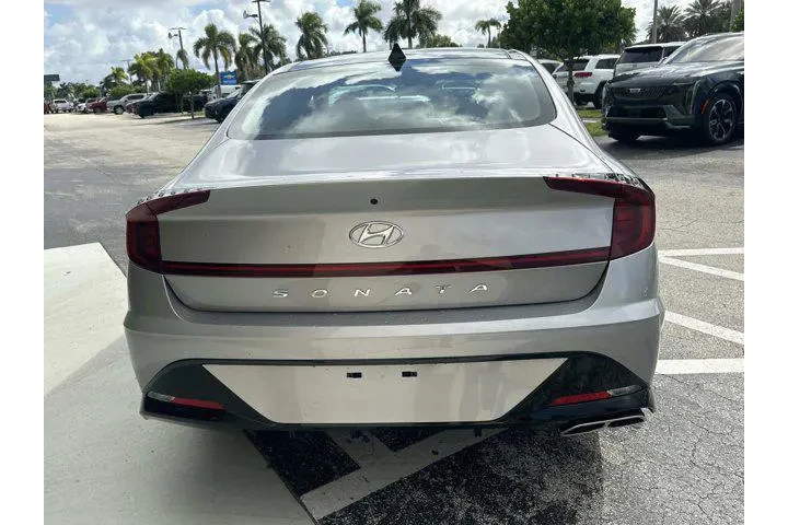 $20713 : Hyundai SONATA 2023 SEL 4dr image 7