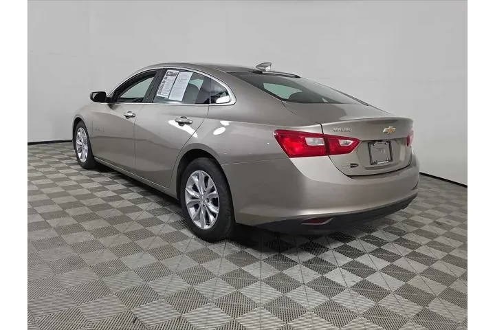 $19787 : Chevrolet Malibu 2024 LT 4dr image 6
