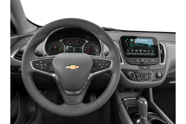 Chevrolet Malibu 2018 Hybrid image 4