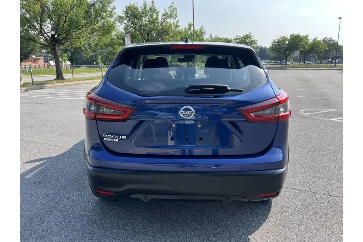$11900 : 2021 Rogue Sport S image 8