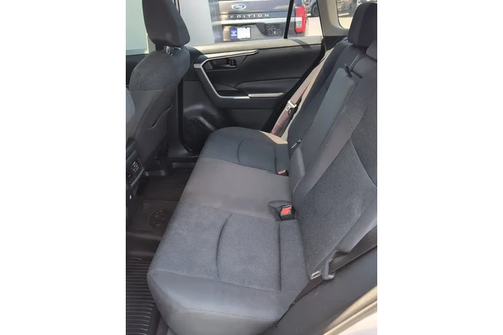 $24000 : Toyota RAV4 2023 LE 4dr SUV image 10