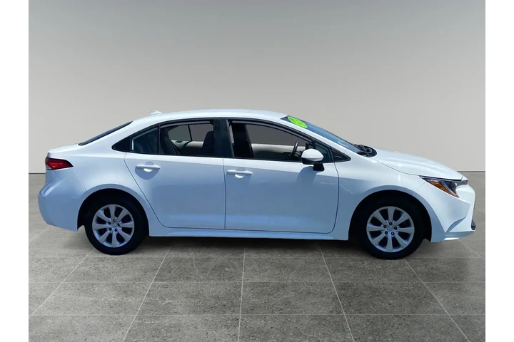 $27180 : Toyota Corolla 2025 LE 4dr S image 6