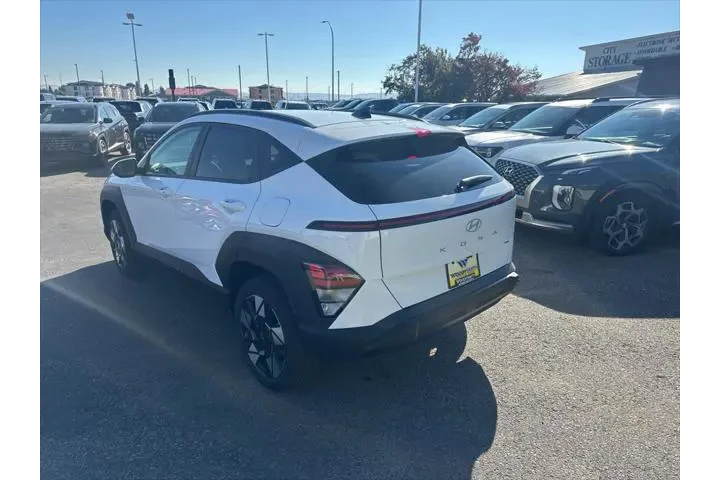 $29440 : Hyundai KONA 2025 AWD SEL 4d image 3