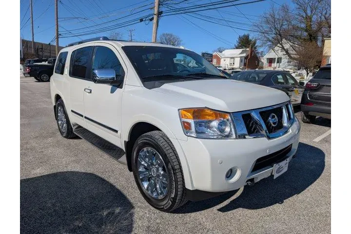 $11500 : Nissan Armada 2015 4x4 Plati image 8