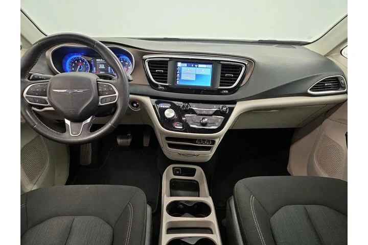 $22998 : Chrysler Voyager 2022 LX 4dr image 9