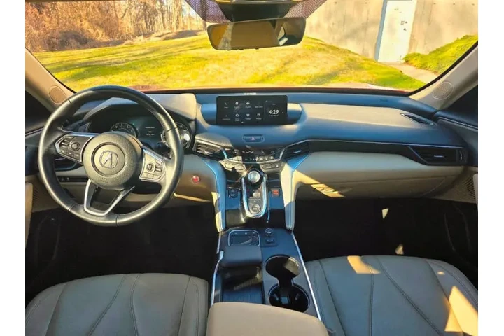 $31900 : 2022 TLX SH-AWD image 8