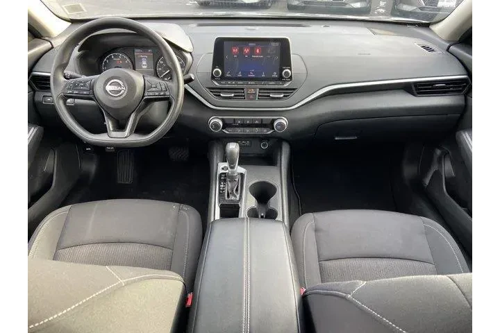 $18487 : Nissan Altima 2025 2.5 S 4dr image 10