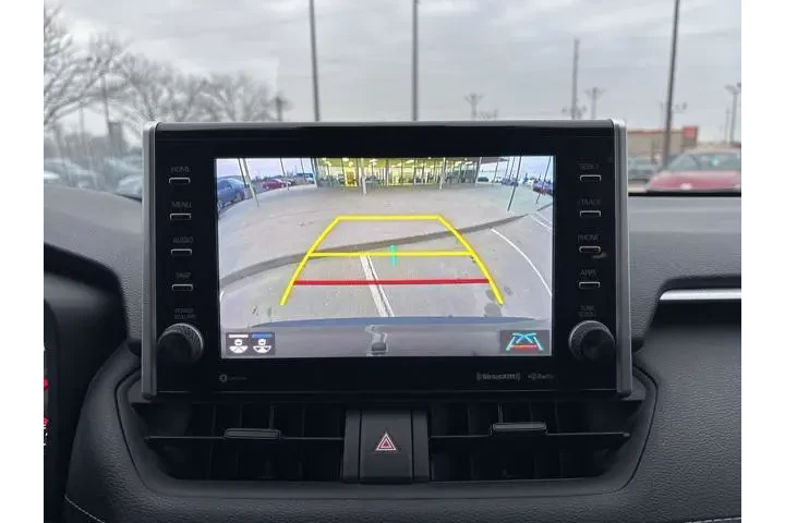 $28999 : Toyota RAV4 2022 AWD XLE 4dr image 9