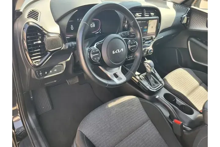 $20634 : Kia Soul 2023 EX 4dr Crossov image 9