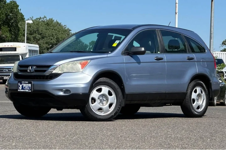 $9997 : Honda CR-V 2010 LX 4dr SUV image 1