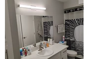 $650 : Rento cuarto en apartamento thumbnail