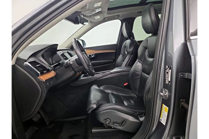 $25998 : Volvo XC90 2018 AWD T6 Inscr image 10