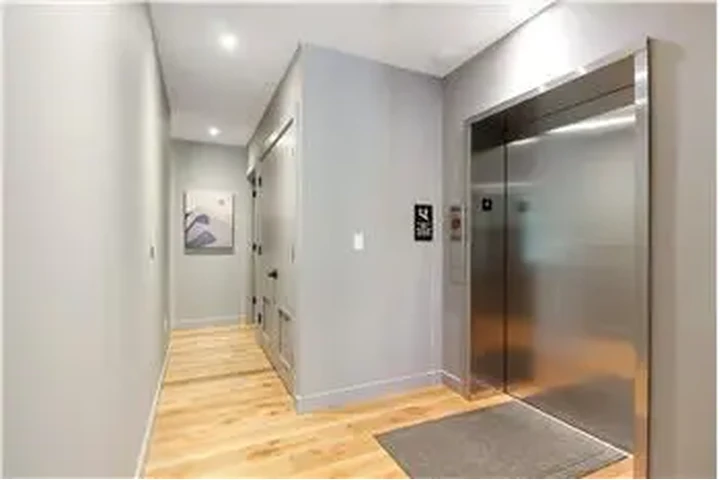 $5300 : Rental property with 5 bedro image 2