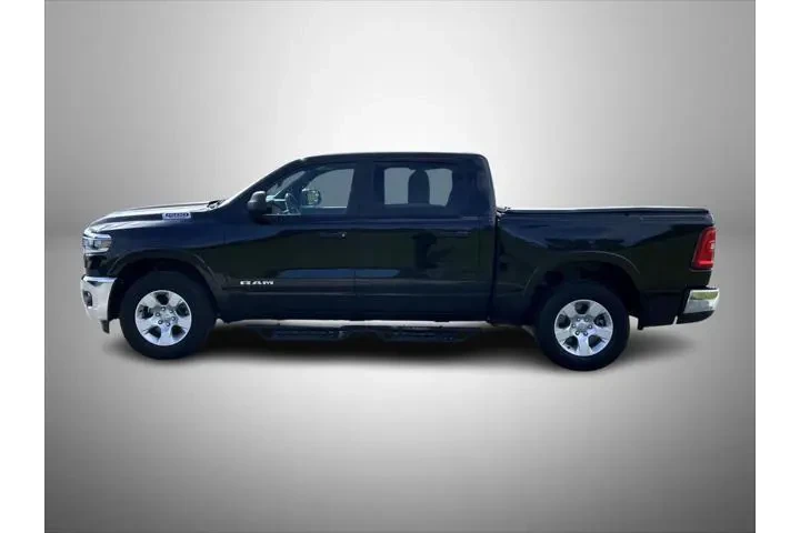 $39449 : Ram 1500 2025 4x4 Big Horn 4 image 8
