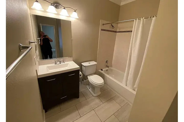 $1250 : RENT AVAILABLE NOW DALLAS TX image 9
