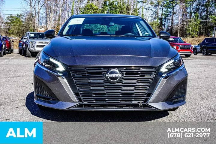 $18920 : Nissan Altima 2024 2.5 SV 4d image 10