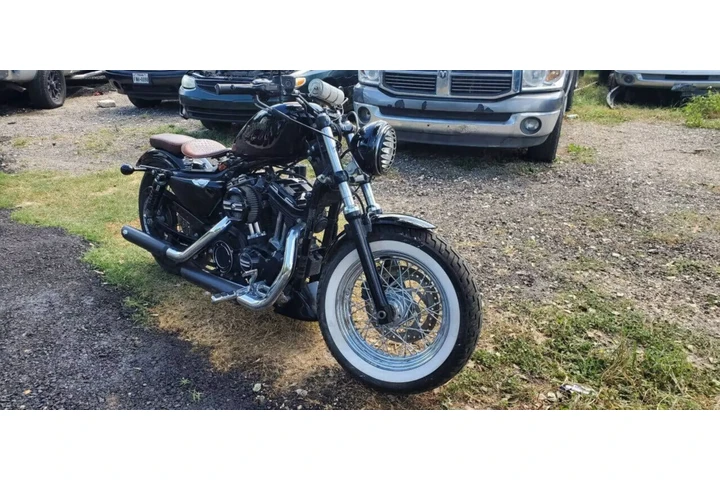 $7500 : 2014 HARLEY-DAVIDSON XL1200 F image 2