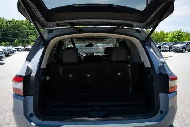 $39874 : Honda Pilot 2024 Touring 4dr image 9