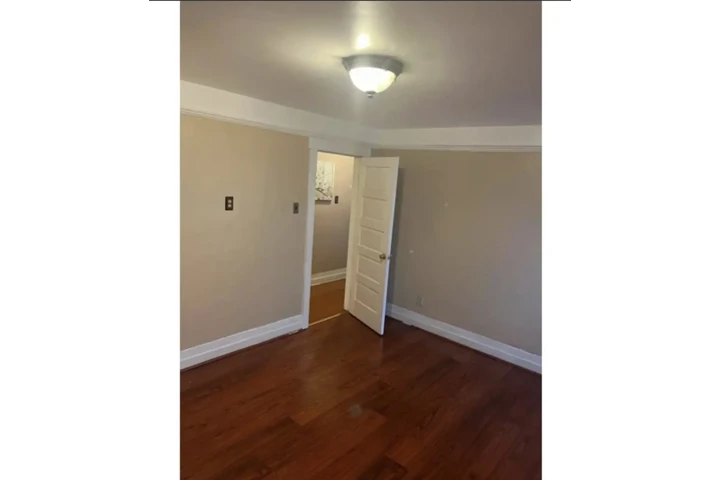 $800 : Rento Cuarto $800 image 3