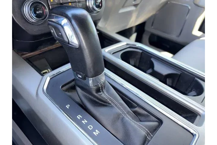 $27731 : Ford F-150 2019 4x4 XL 4dr S image 9