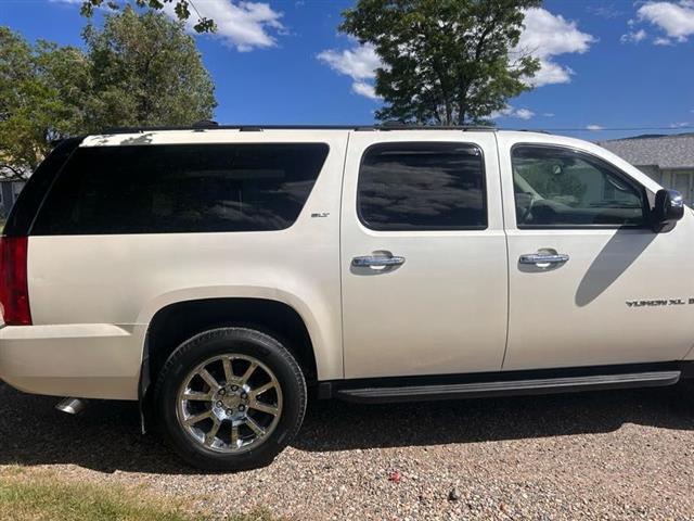 $10995 : 2009 GMC Yukon XL image 3