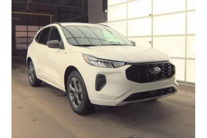 $24693 : Ford Escape 2024 AWD ST-Line image 4