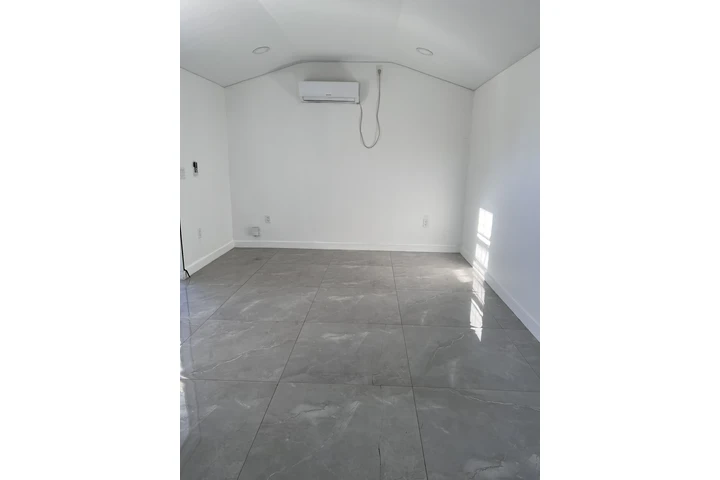 $1100 : Renta de image 3