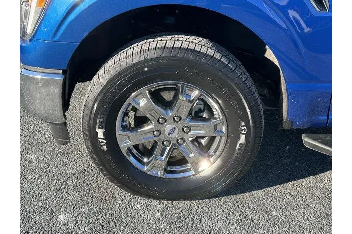 $38280 : Ford F-150 2022 4x4 XLT 4dr image 8