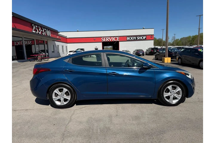 $5980 : 2016 Elantra 4dr Sdn Auto Val image 3