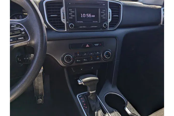 $8995 : Kia Sportage 2017 AWD LX 4dr image 10