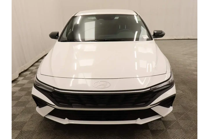 $22299 : Hyundai ELANTRA Hybrid 2025 image 4