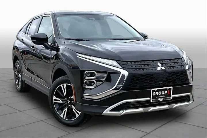 $22064 : Mitsubishi Eclipse Cross 202 image 3