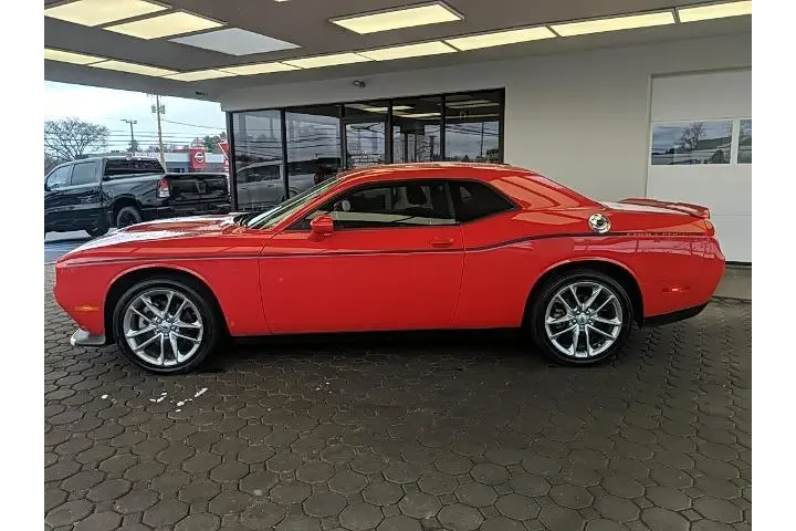 $26955 : Dodge Challenger 2022 AWD GT image 10