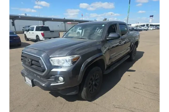 $29900 : Toyota Tacoma 2021 4x2 TRD O image 2