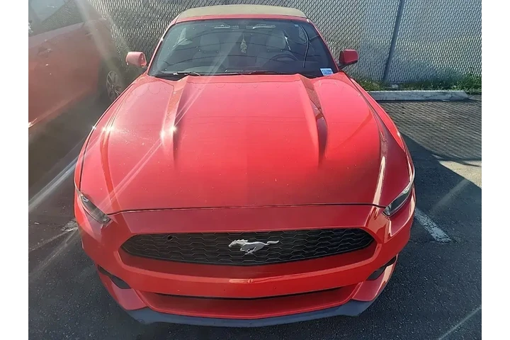 $13391 : Ford Mustang 2017 EcoBoost P image 2