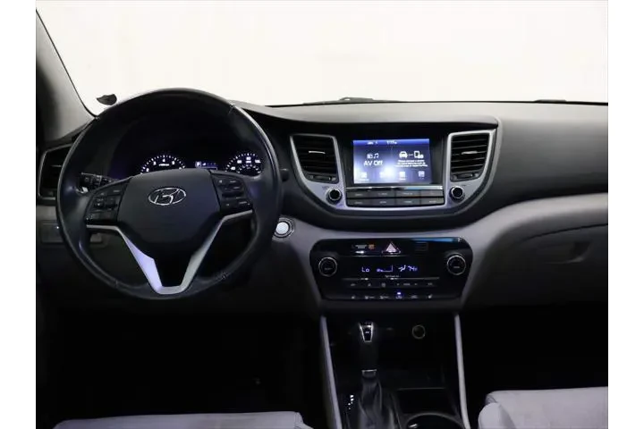 $12928 : Hyundai TUCSON 2018 Value 4d image 5