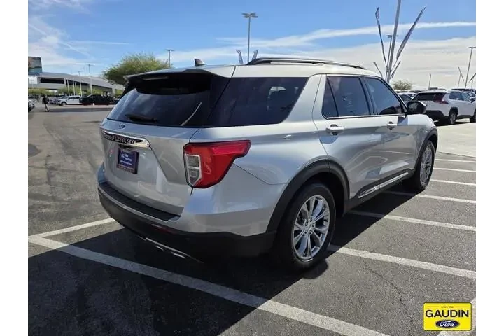 $27900 : Ford Explorer 2022 XLT 4dr S image 7