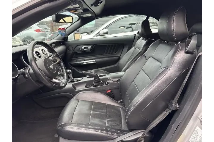 $18878 : Ford Mustang 2018 EcoBoost 2 image 6