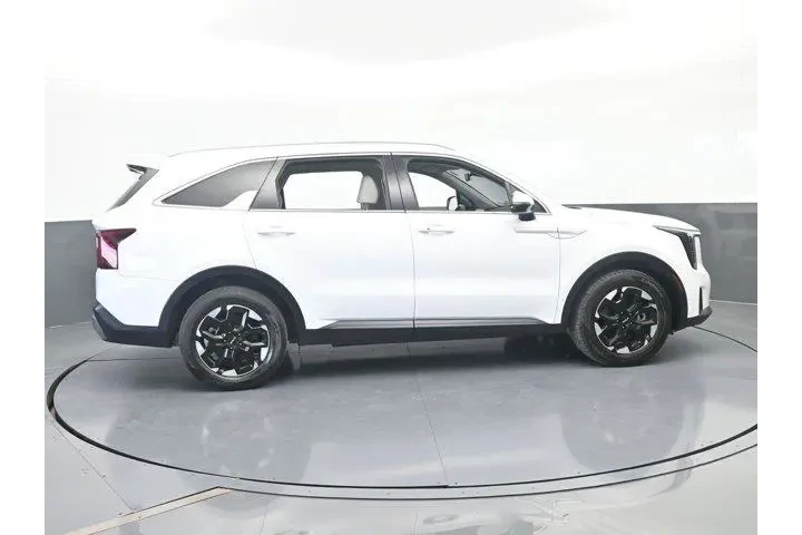 $31000 : Kia Sorento 2024 S 4dr SUV image 7