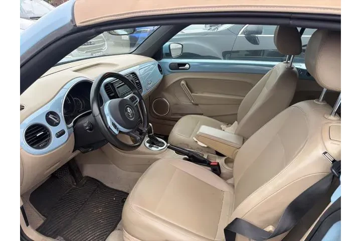 $14987 : Volkswagen Beetle Convertibl image 7