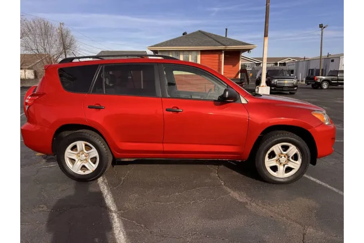 $8299 : 2011 RAV4 image 8