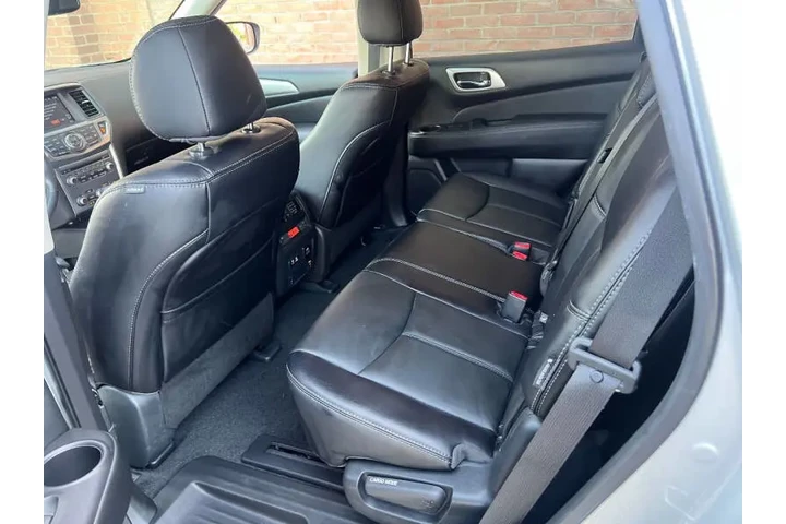 $17999 : 2020 Pathfinder SL image 8