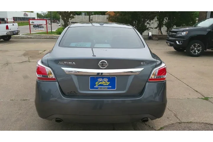 $10999 : 2015 Altima 2.5 SL image 9