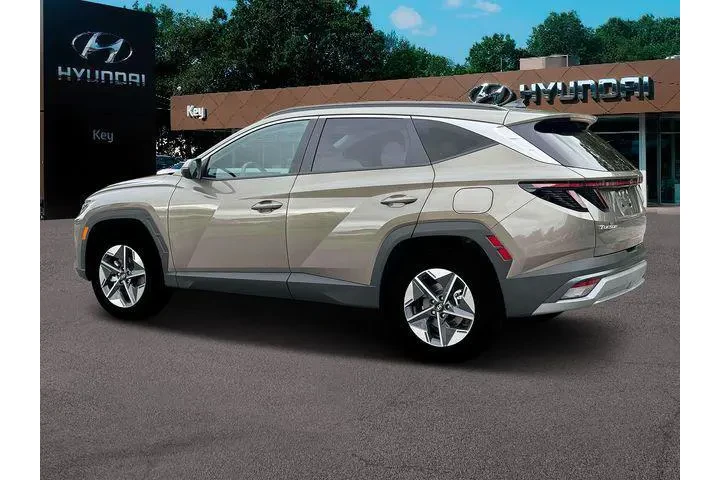 $38285 : Hyundai TUCSON Hybrid 2025 A image 5