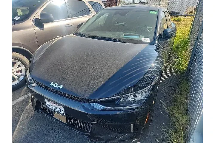 $30991 : Kia EV6 2023 AWD GT 4dr Cros image 3