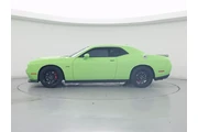 $35998 : Dodge Challenger 2023 R/T 2d thumbnail