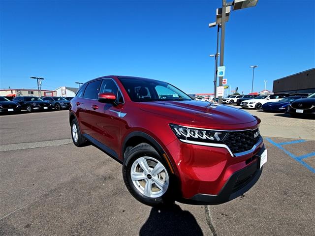 $25998 : 2022 Sorento LX image 1